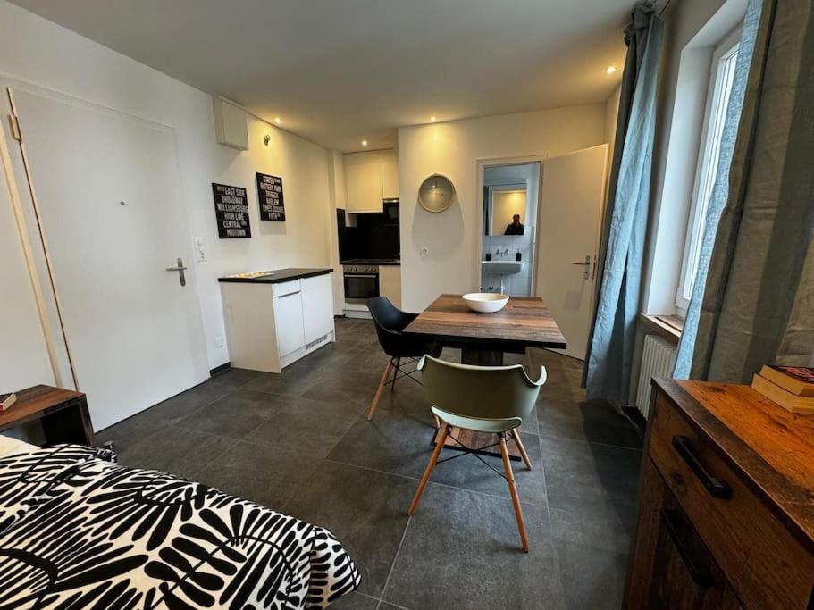 The R Weinsteig, Comfort And Serenity Apartamento Schaffhausen